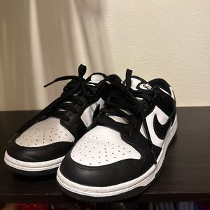 Nike Panda Dunks